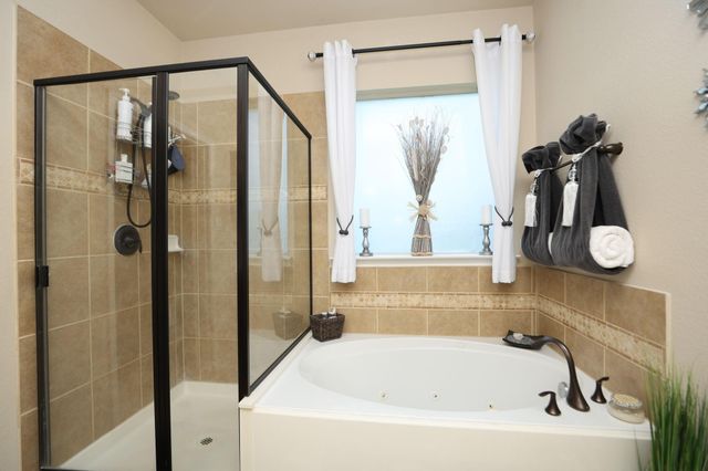 55 Hearthwick Place, Tomball, TX 77375