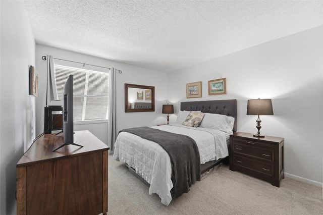 110 CYPRESS WOODS COURT 10B, Deltona, FL 32725