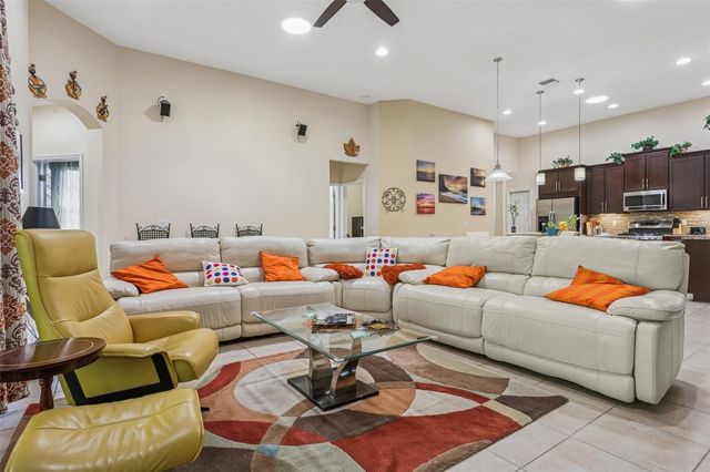 10112 CARAWAY SPICE AVENUE, Riverview, FL 33578