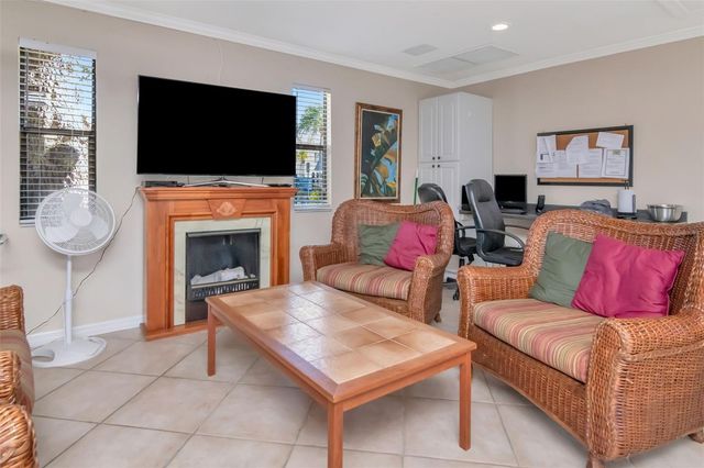 708 LYNDHURST STREET 123, Dunedin, FL 34698