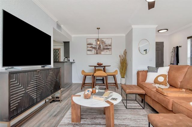 708 LYNDHURST STREET 123, Dunedin, FL 34698