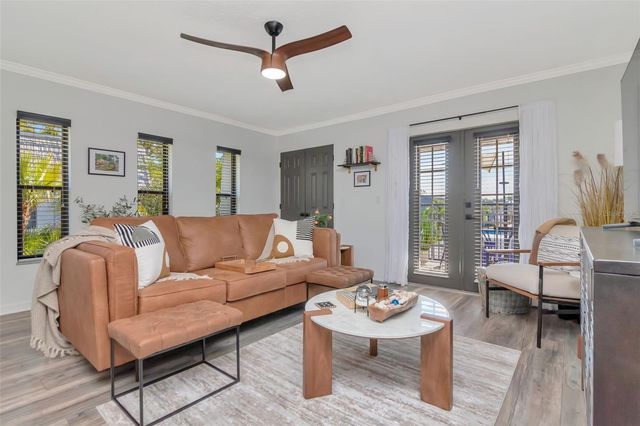 708 LYNDHURST STREET 123, Dunedin, FL 34698