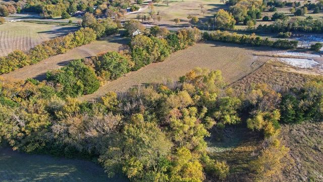 5329 FM 121, Van Alstyne, TX 75495