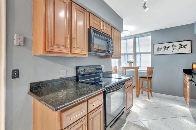 1180 S Ocean Boulevard 2e, Boca Raton, FL 33432