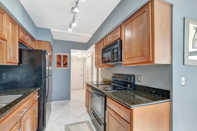 1180 S Ocean Boulevard 2e, Boca Raton, FL 33432