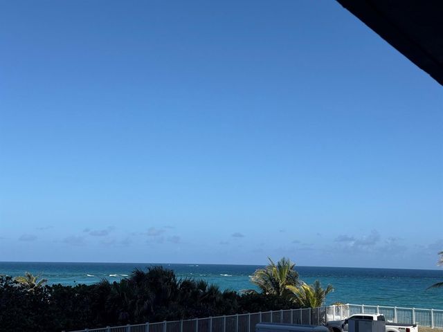 1180 S Ocean Boulevard 2e, Boca Raton, FL 33432
