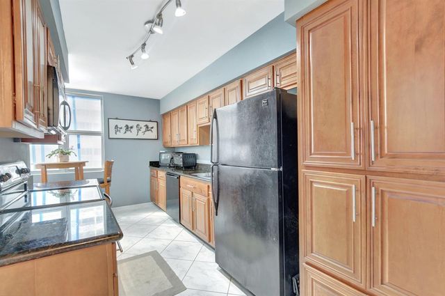 1180 S Ocean Boulevard 2e, Boca Raton, FL 33432