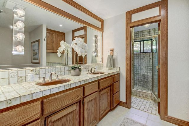 7916 Laurelridge Ct, Fair Oaks, CA 95628