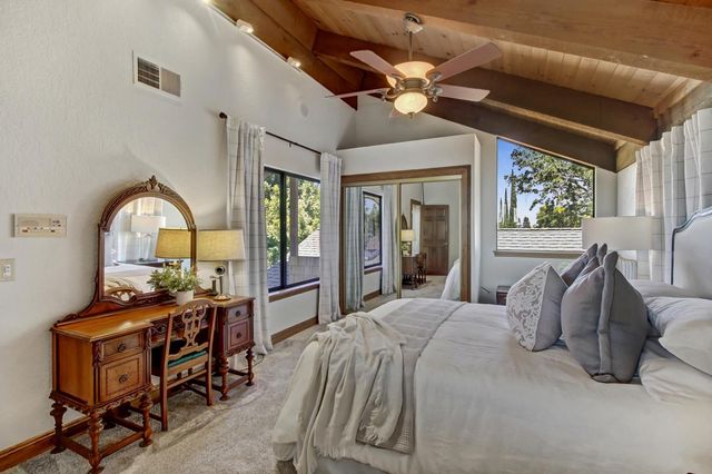 7916 Laurelridge Ct, Fair Oaks, CA 95628