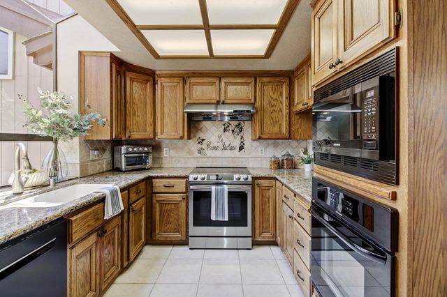 7916 Laurelridge Ct, Fair Oaks, CA 95628