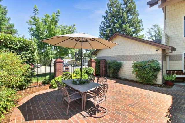 7916 Laurelridge Ct, Fair Oaks, CA 95628