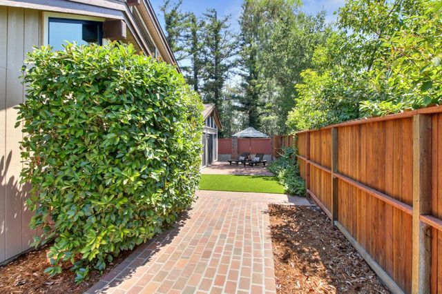 7916 Laurelridge Ct, Fair Oaks, CA 95628