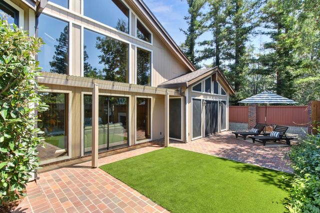 7916 Laurelridge Ct, Fair Oaks, CA 95628