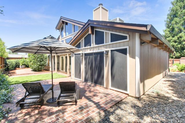 7916 Laurelridge Ct, Fair Oaks, CA 95628