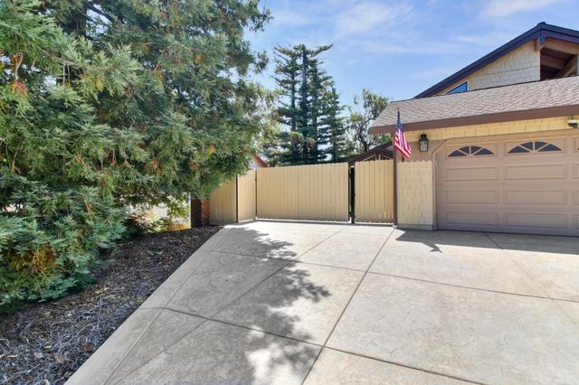 7916 Laurelridge Ct, Fair Oaks, CA 95628