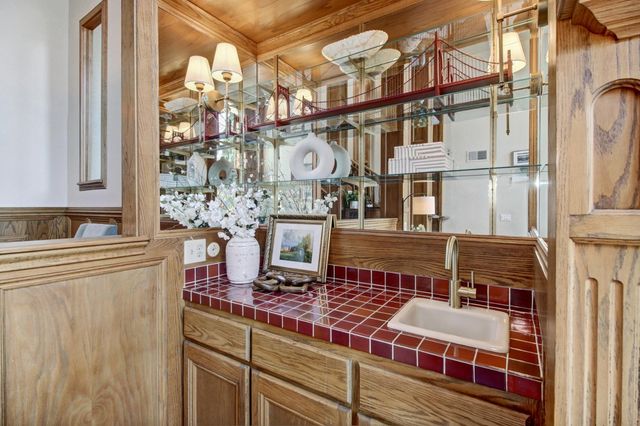 7916 Laurelridge Ct, Fair Oaks, CA 95628