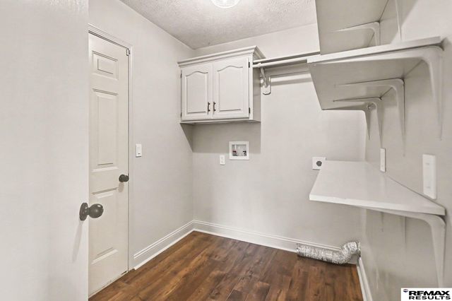 705 Eagle View Drive, Papillion, NE 68133