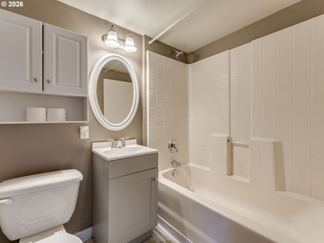 4000 Ne 54TH Ave, Vancouver, WA 98661