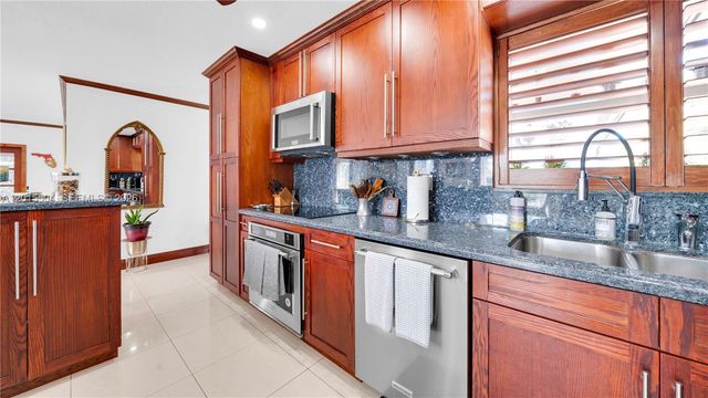 10435 SW 92nd St, Miami, FL 33176
