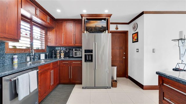 10435 SW 92nd St, Miami, FL 33176