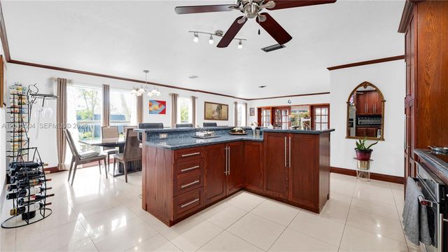 10435 SW 92nd St, Miami, FL 33176