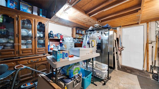 10435 SW 92nd St, Miami, FL 33176