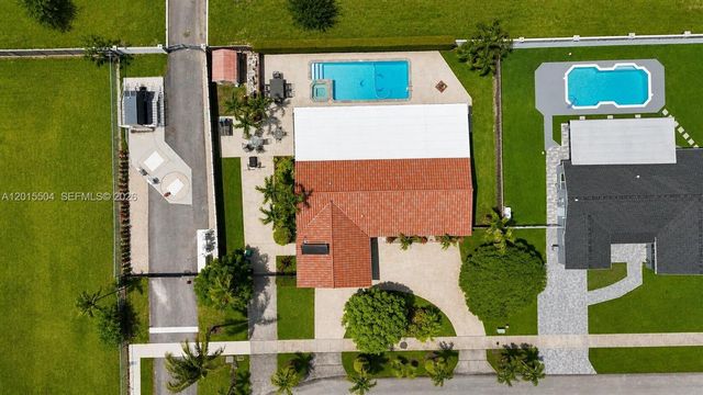 10435 SW 92nd St, Miami, FL 33176