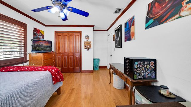 10435 SW 92nd St, Miami, FL 33176