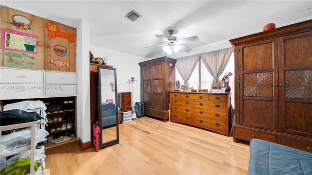 10435 SW 92nd St, Miami, FL 33176