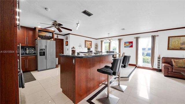 10435 SW 92nd St, Miami, FL 33176