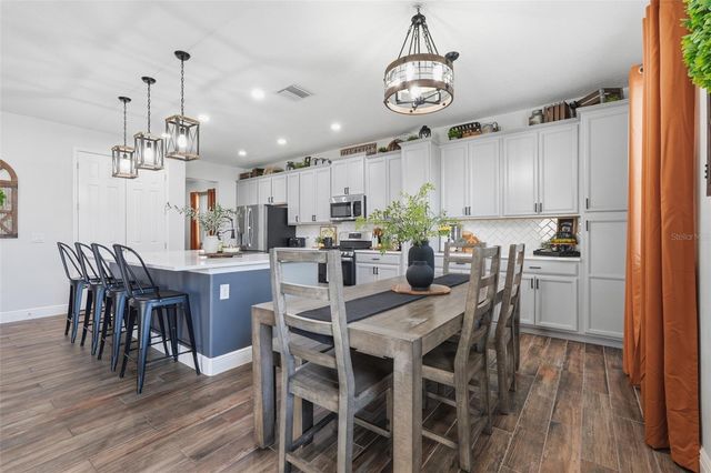 1218 BLARNEY STREET, Minneola, FL 34715