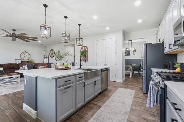 1218 BLARNEY STREET, Minneola, FL 34715