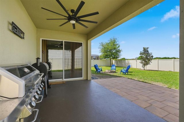 1218 BLARNEY STREET, Minneola, FL 34715