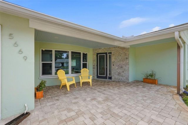 5669 45TH AVENUE N, Kenneth City, FL 33709