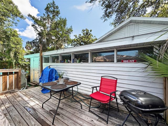 325 S 2ND STREET, Leesburg, FL 34748