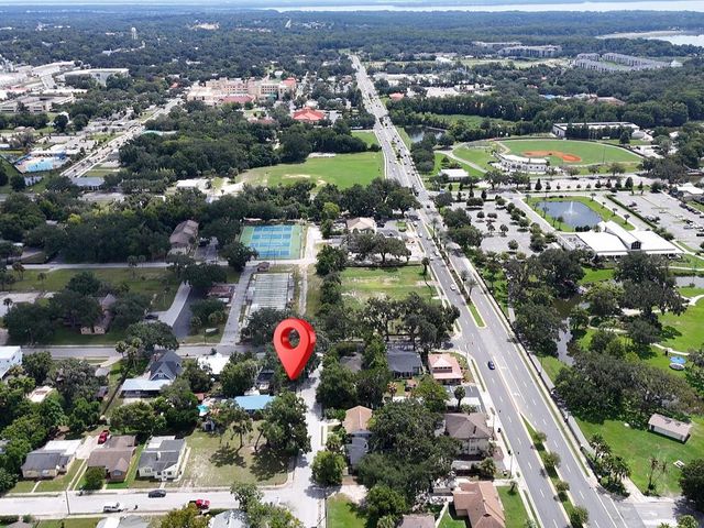 325 S 2ND STREET, Leesburg, FL 34748