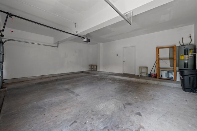 11709 Lakeside Place Drive 232, Houston, TX 77077