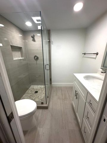 6000 NW 64th Avenue 303, Fort Lauderdale, FL 33319