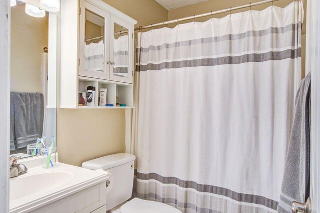 1416 Camp Road, Charleston, SC 29412