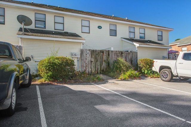 1416 Camp Road, Charleston, SC 29412