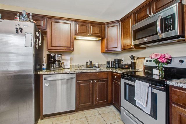 1416 Camp Road, Charleston, SC 29412