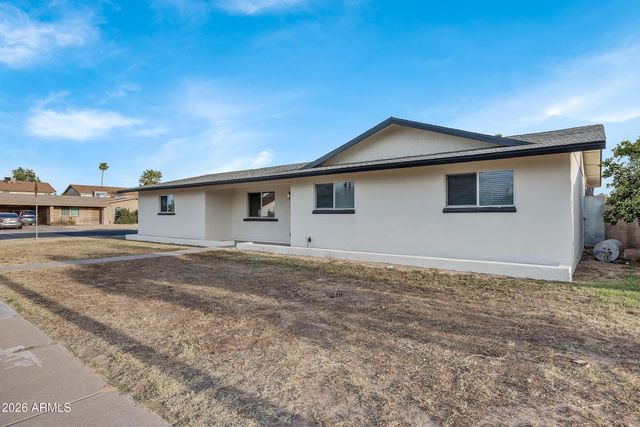 1033 W RIO SALADO Parkway, Mesa, AZ 85201