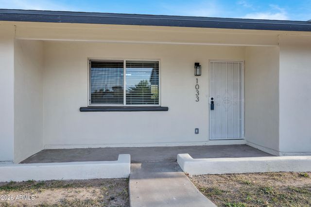 1033 W RIO SALADO Parkway, Mesa, AZ 85201