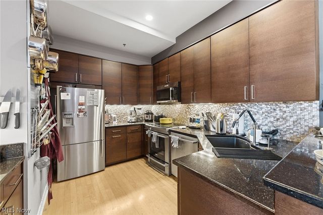 1951 W 26th Street 514, Cleveland, OH 44113
