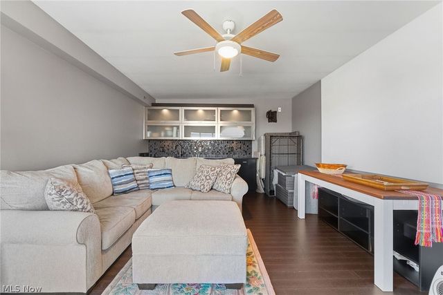 1951 W 26th Street 514, Cleveland, OH 44113