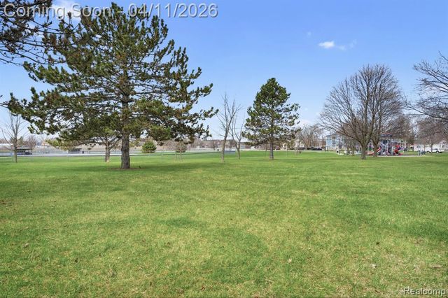 2343 3rd Street, Trenton, MI 48183