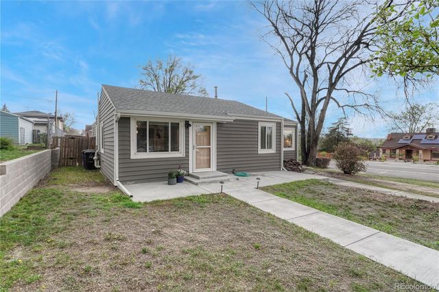 5195 Osceola Street, Denver, CO 80212