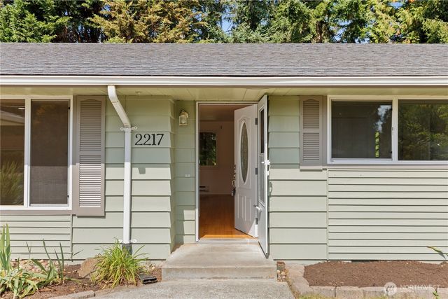 2217 122nd Place SE, Everett, WA 98208