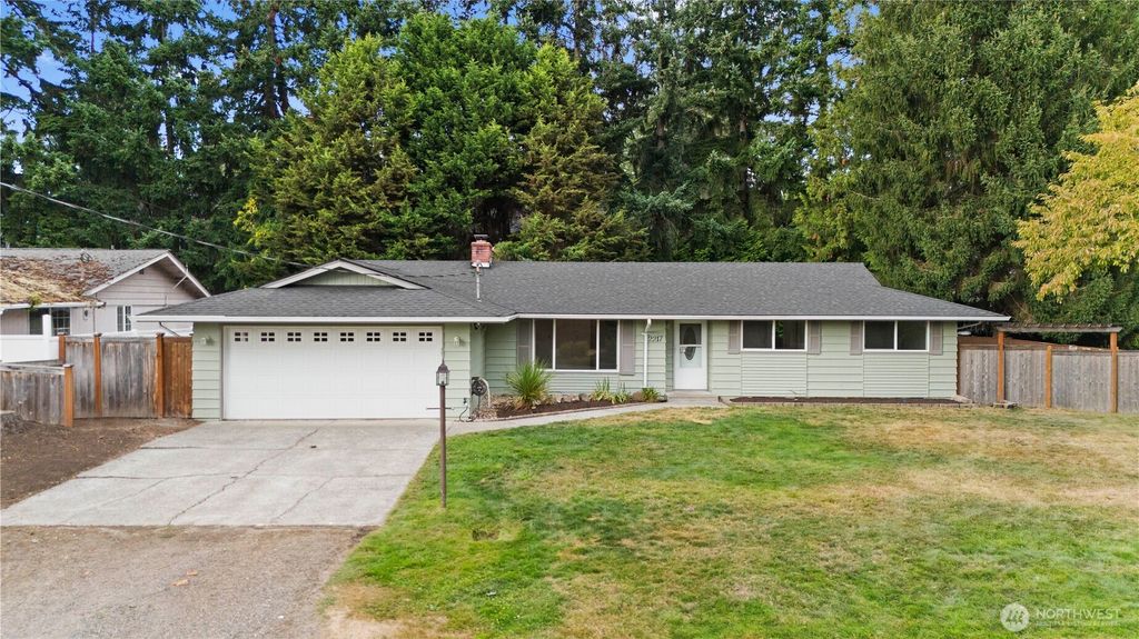 2217 122nd Place SE, Everett, WA 98208