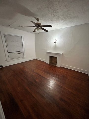 1224 W Cherokee Avenue, Enid, OK 73703